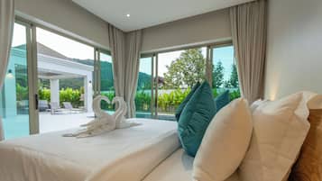 Villa familiar, para no fumadores, patio | 4 habitaciones y wifi gratis