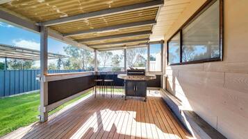 Standard 2 Bedroom House - Not Pet Friendly | Terrasse/Patio