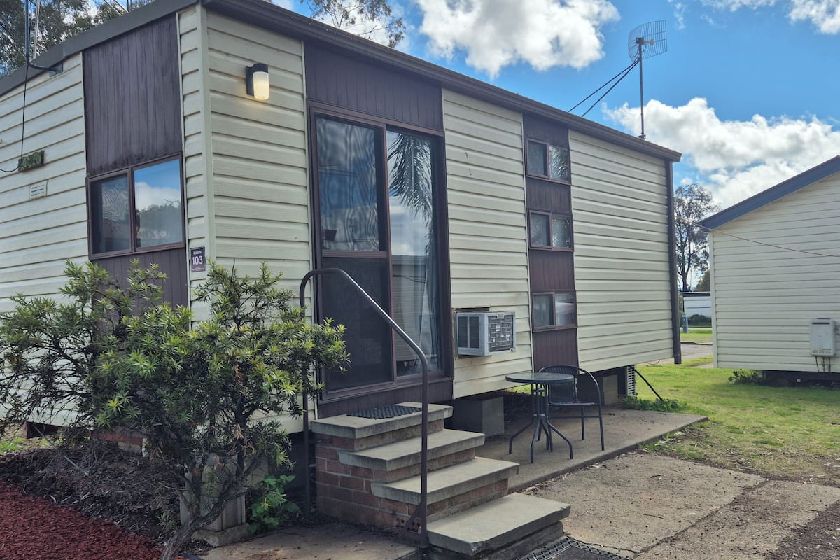Economy Cabin - Pet Friendly | Terrace/patio