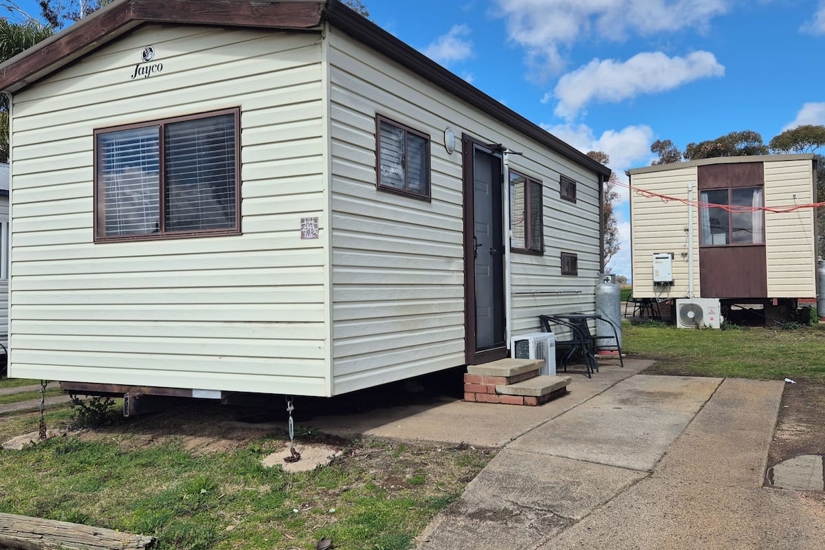 Economy 2 Bedroom Cabin - Not Pet Friendly | Terrace/patio