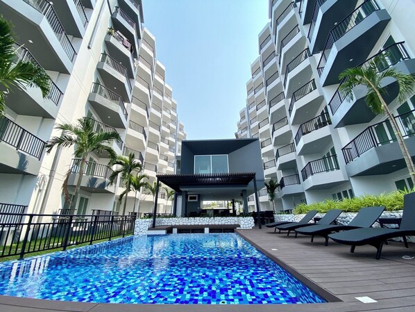 Alberca al aire libre 