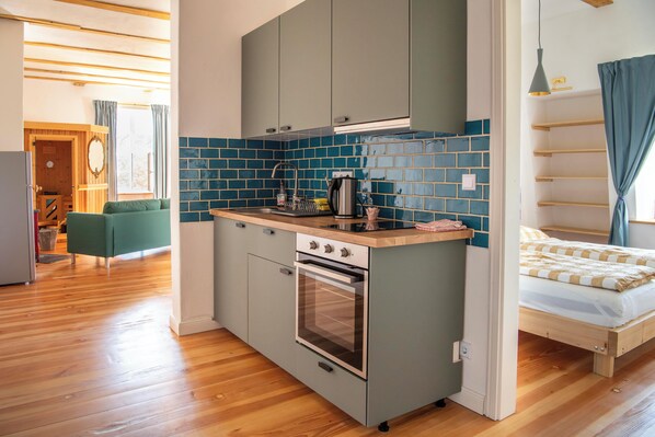 2 habitaciones, cuna de viaje, wifi gratis y ropa de cama 