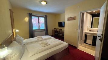 Standard-Doppelzimmer, Bergblick | Kostenloses WLAN