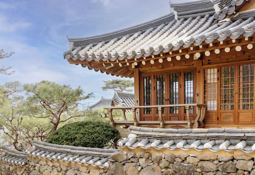 Chosun Royal Family Hotel