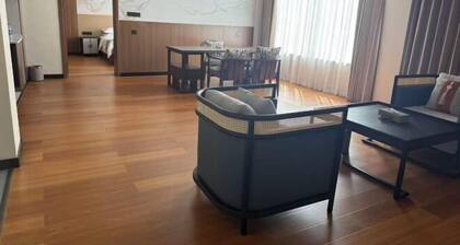Linzhi Hotel