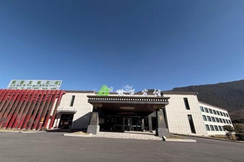 Linzhi Hotel