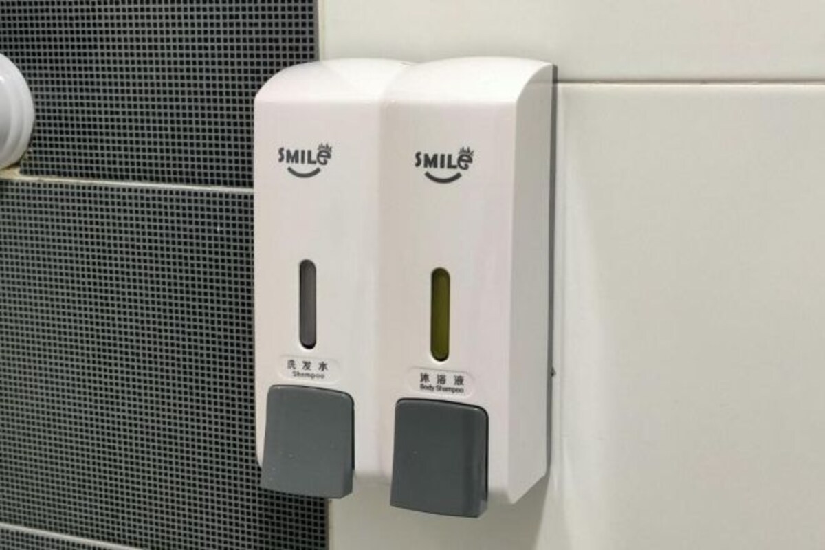 Dusj, hårføner, bidé og håndklær