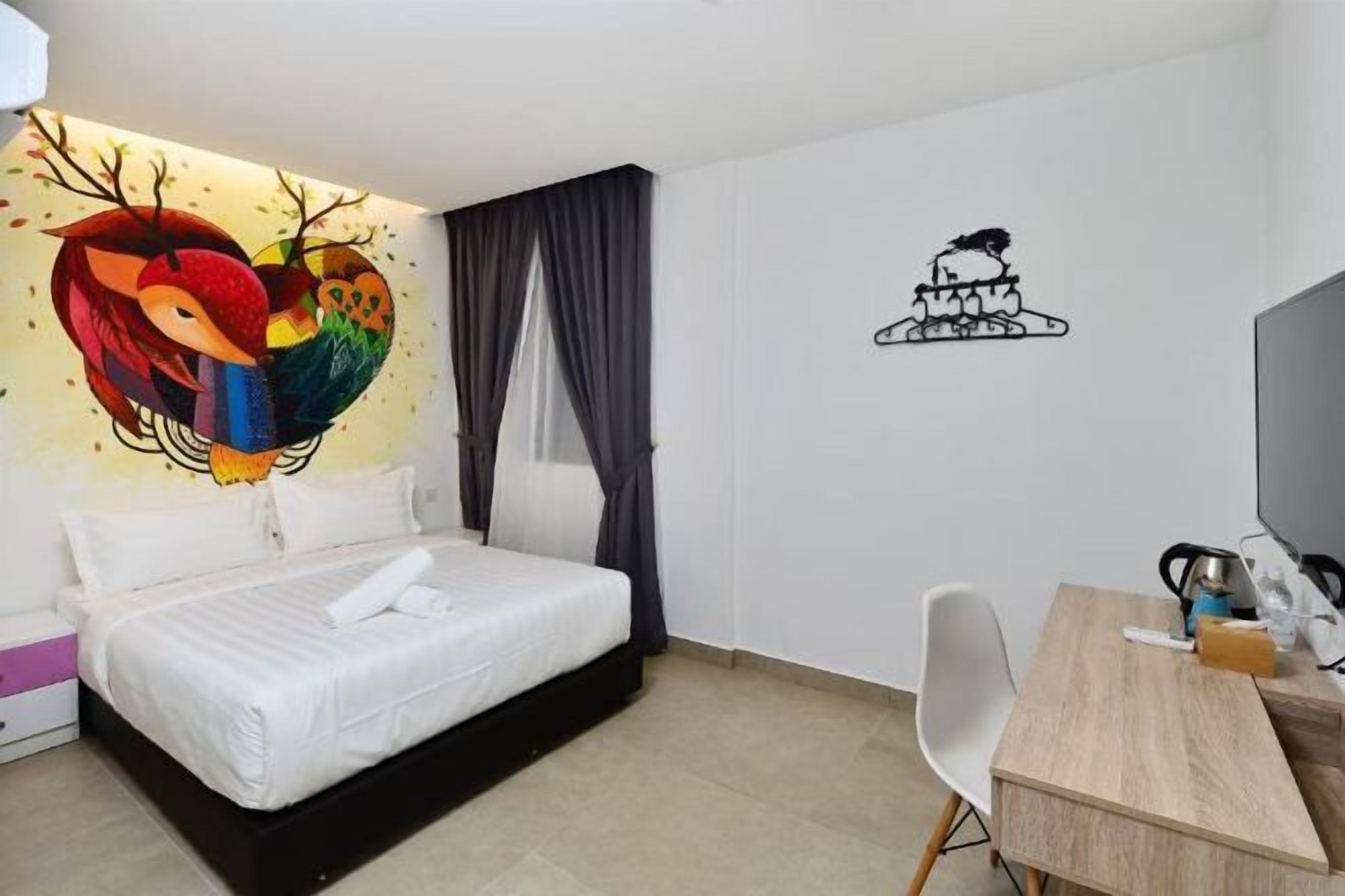 Desk, iron/ironing board, free WiFi