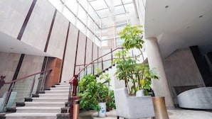 Unclassified image, 3 of 138, button - Grand Metropark Qingdao (Qingdao)
