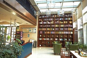Lobby lounge - QIANNA HOTEL Greentown(Zhengzhou South Wulipu Subway Station Zijing Mountain Road) (Zhengzhou)
