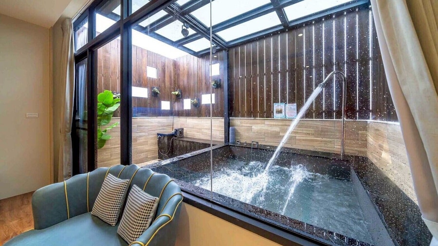 Qingdong Entire Home - Two Buildings for 4-70 peoples Best choice for Group Gatherings