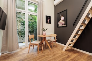 B2. Krowoderska 55 | Iron/ironing board, free WiFi, bed sheets - Krowoderska 55 By Upstairs (Kraków)