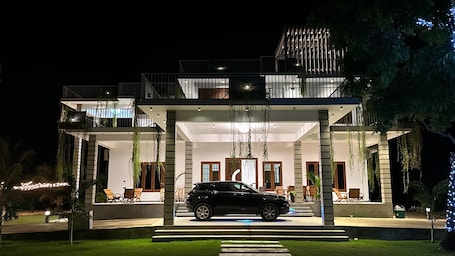 Exterior. Northjoy Resort villa