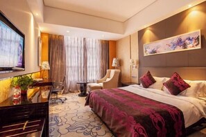Room - Yilong International Hotel (Xincai Moon Bay Park) (Xincai)