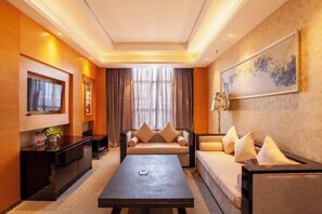 Room - Yilong International Hotel (Xincai Moon Bay Park) (Xincai)