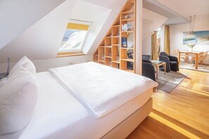 1 chambre, fer et planche à repasser, Wi-Fi gratuit, draps fournis