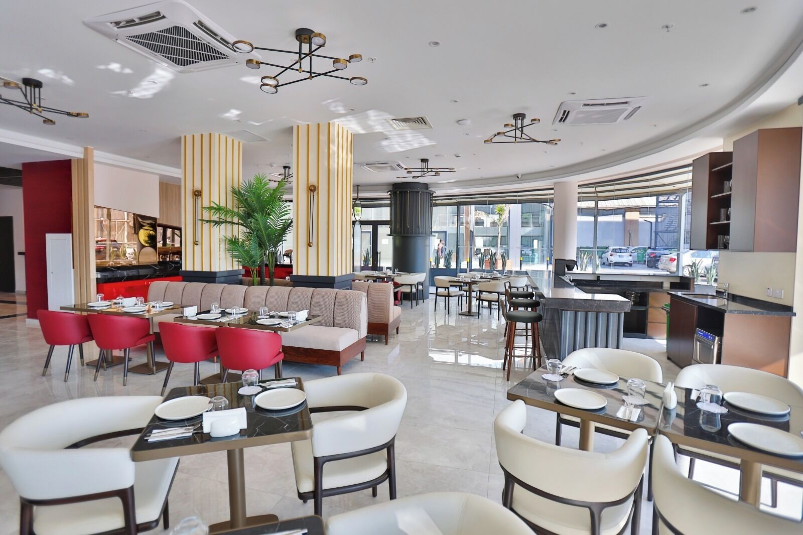 Her gün ücretsiz açık büfe kahvaltı