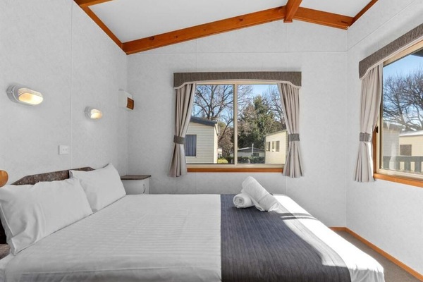 Standard 2 Bedroom Cabin