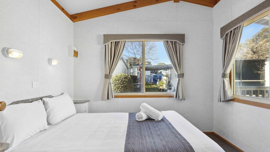 Canberra Holiday Village