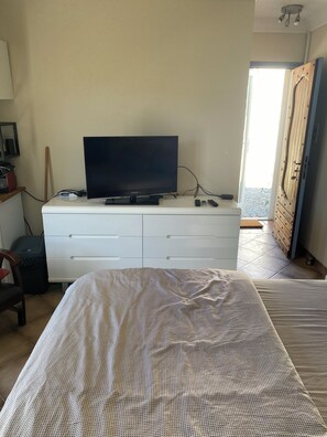 1 habitación y ropa de cama
