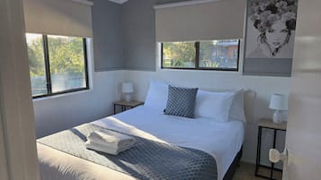 Economy 2 Bedroom Cabin | Sengetøy