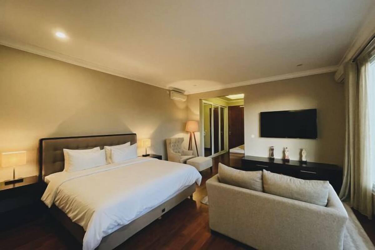 3 phòng ngủ, bộ đồ giường cao cấp, chăn bông, minibar
