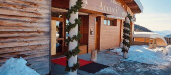 Appt 6 pers pied des pistes "Sunny Slopes" Les Balcons du Recoin Chamrousse