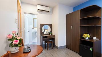 Superior Double Room | Minibar, desk, free WiFi, bed sheets