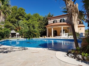 Pool - VILLA WITH PRIVATE POOL, SLEEPS 12, AIR-CONDITIONED, WIFI, 80M FROM THE SEA (Les Tres Cales)
