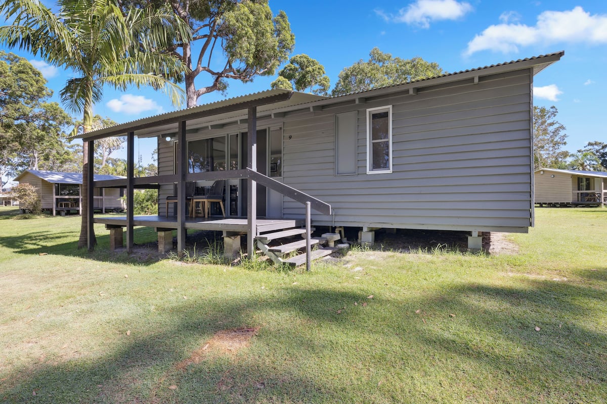 Standard 1 Bedroom Cabin | Terras