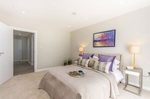3 slaapkamers, een bureau, reisbedje, gratis wifi