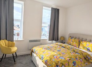 Apartamento | 2 quartos, Wi-Fi de cortesia, roupa de cama