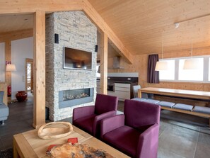 Chalet | Living room - Beautiful Chalet With hot tub (Stadl-Predlitz)