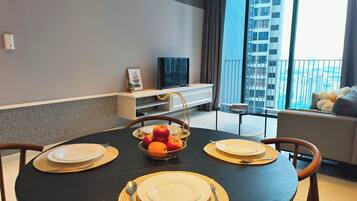 Luxury Suite, 2 Bedrooms, Bathtub | Iron/ironing board, free WiFi, bed sheets