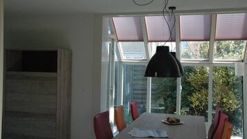 House | Dining