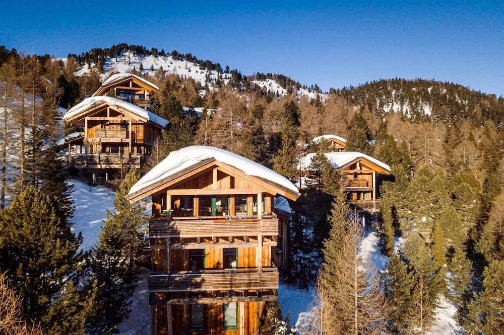 Modern Chalet With Infrared Sauna