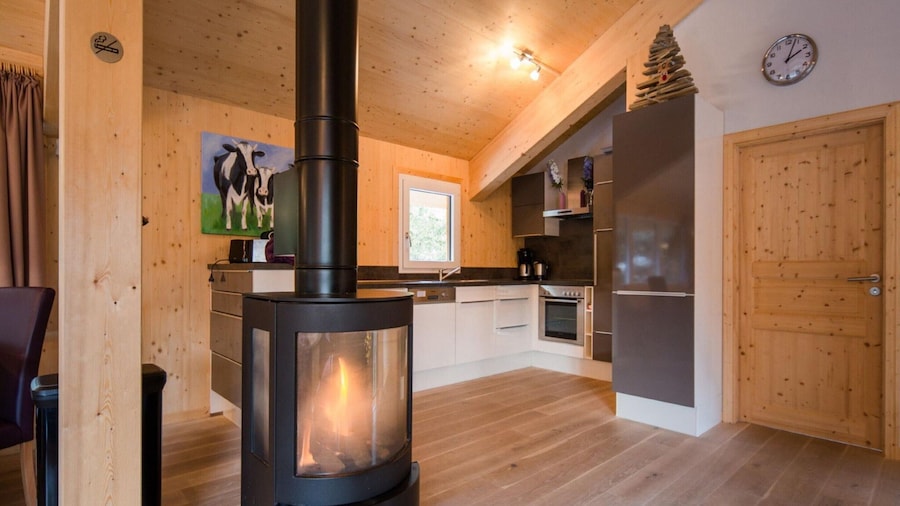 Chalet in Austria Near Ski Slopes & Sauna