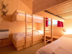 Chalet | 4 Schlafzimmer, individuell eingerichtet