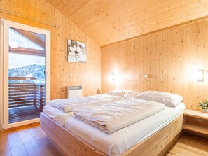 Chalet | 4 bedrooms, individually furnished - Chalet in Austria Near Ski Slope & Sauna (Stadl-Predlitz)