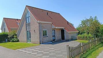 House | Exterior
