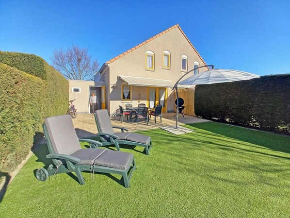 House | Exterior - Bungalow in Breskens Near the Beach (Breskens)