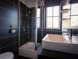 Huoneisto | Kylpyhuone | Pyyhkeet