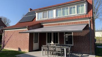House | Balcony