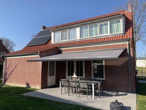 House | Balcony - House in Netherlands for 8 With Modern Comfort (Breskens)