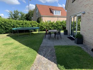House | Balcony - Peaceful Coastal Bungalow (Breskens)