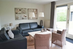 House | Living room