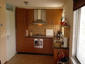 House | Private kitchen | Electric kettle, high chair - Pet-friendly Coastal Home (Breskens)