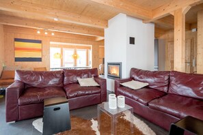 Chalet | Living room