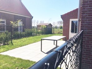 House | Balcony