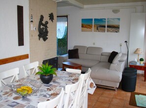 غرفة المعيشة